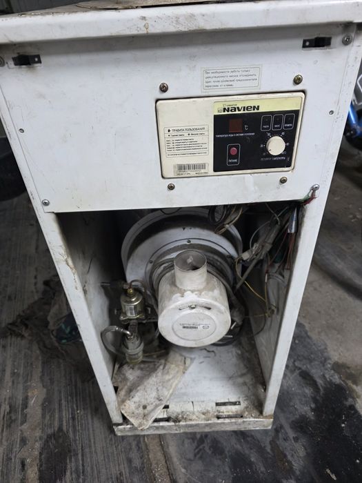 Продам дизельный котел Navien KDB-250FA б/у
