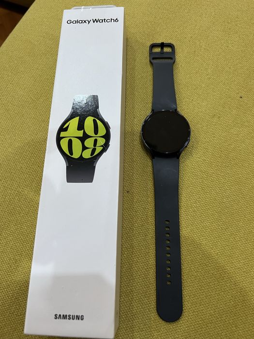 Часовник Galaxy Watch6