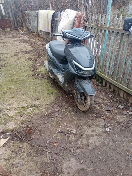 Скутер м12 тойо 150 куб