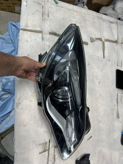 Far dreapta opel insignia.cod:1el011165-02.