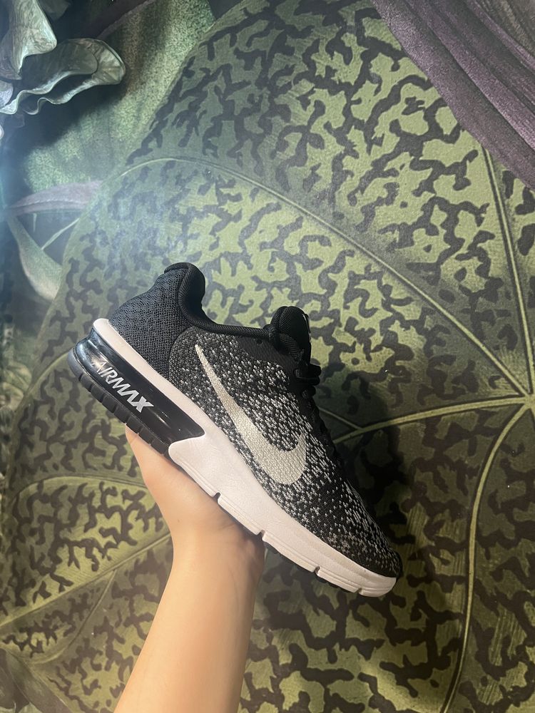 nike air max sequent