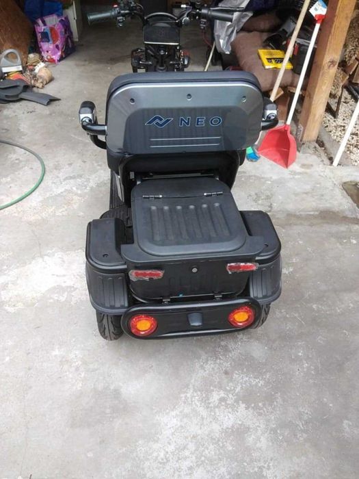 Triciclu electric, NEO