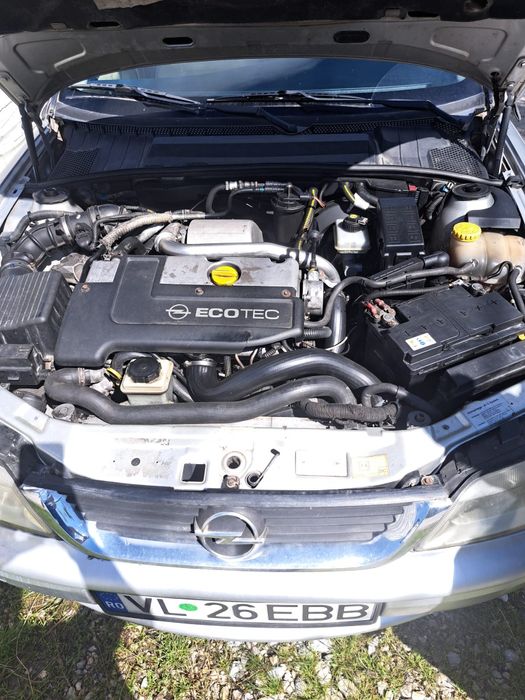 Vand sau schimb opel vectra b