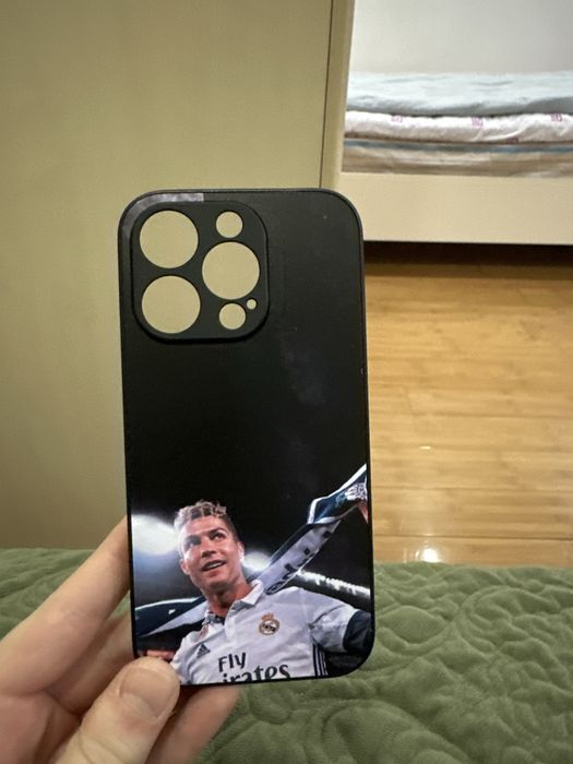 Чехол с Криштану Роналду на айфон 14