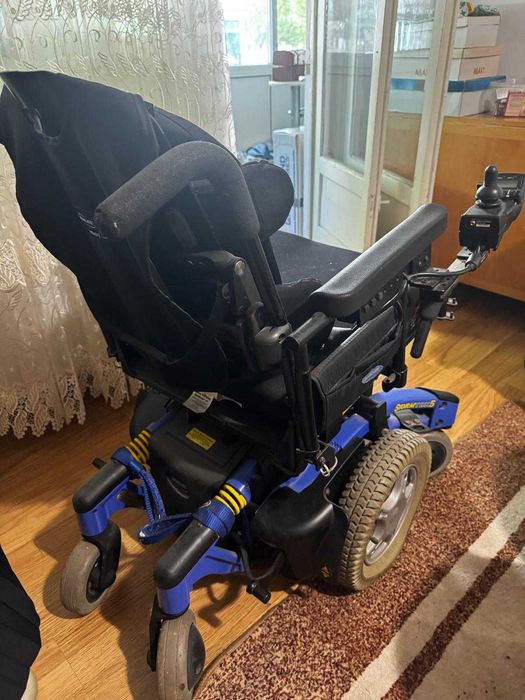 Scaun cu rotile electric Invacare Storm TDX 5 – de vanzare