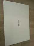 Vand leptop Asus!