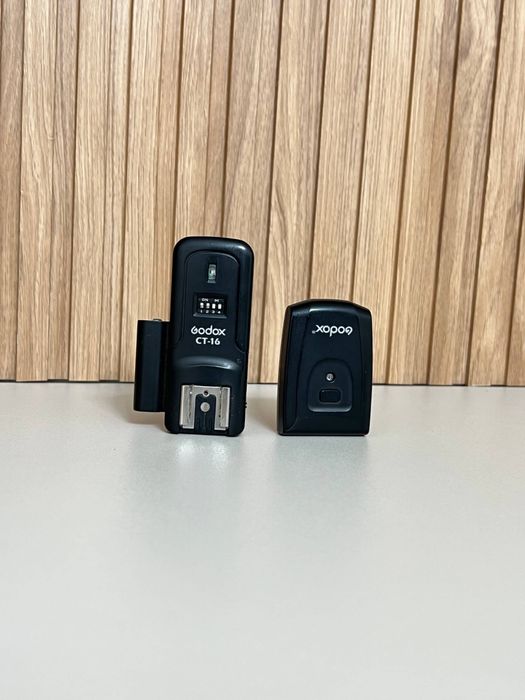 Neewer CT-16 Беспроводной синхрони-затор вспышки (Trigger + Receiver)