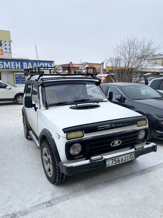 Продам ниву 4х4 газ бензин