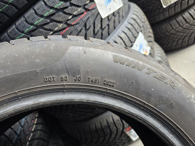 215/55/17 PIRELLI 4бр