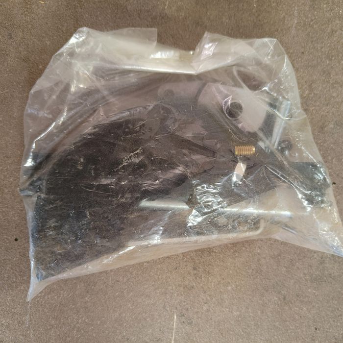 Оберфреза Bosch POF 50 Нова!