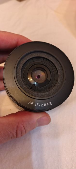 Obiectiv Samyang AF 35mm F2.8 pentru Sony E mount full frame