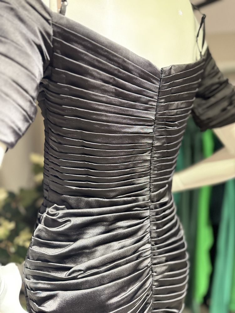 Rochie mini pliuri ( nu Cristallini , Nissa, Albina )