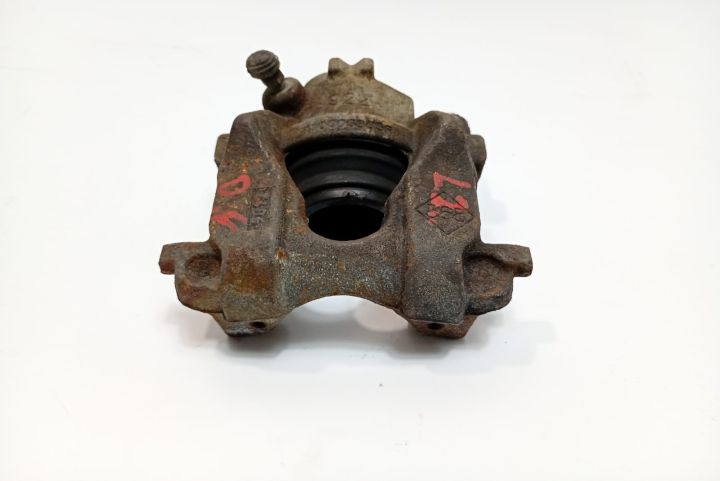 Etrier  dreapta fata Dacia Logan a 2-a generatie (facelift) seria