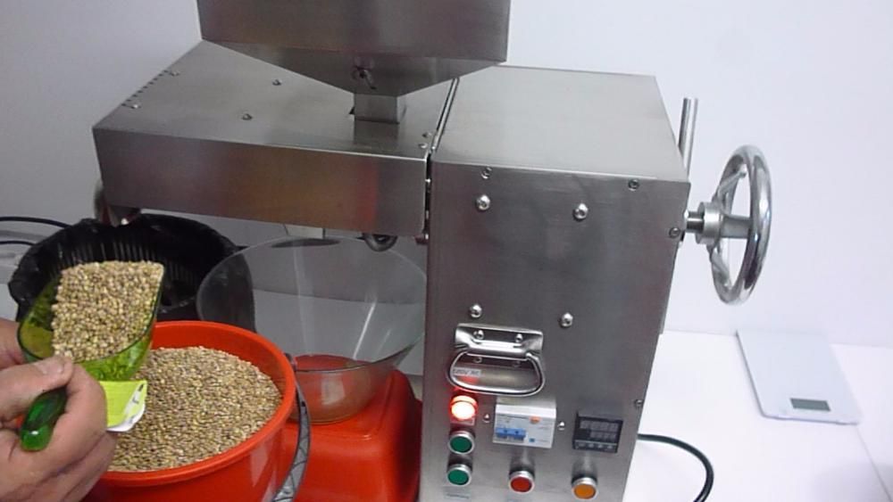 Presa de ulei universala - 220V pret