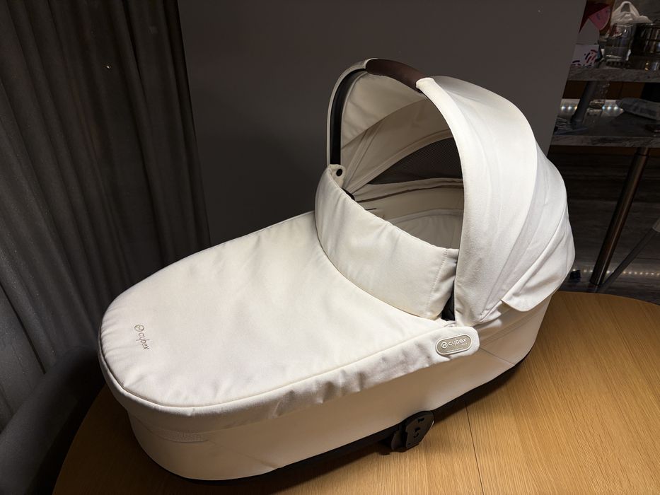 Кош за новородено Cybex Balios S Lux