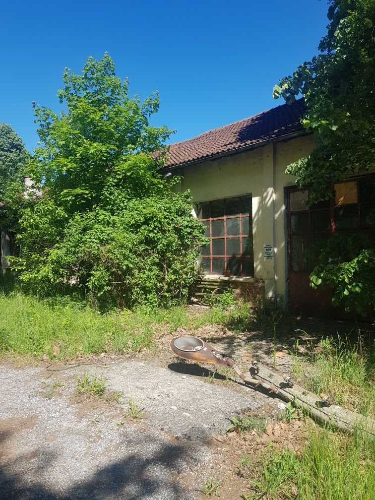 Продава се Промишлена сграда в Троян - 40000 кв.м за 29 €/кв.м - Снимка #8