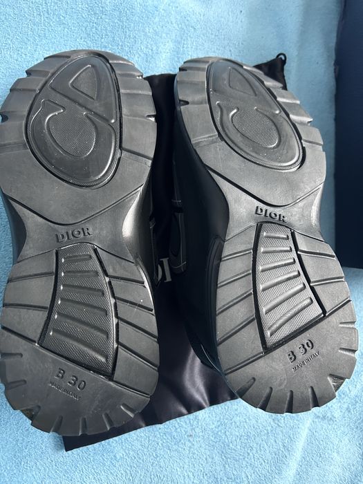 dior b30 negrii reflectivi