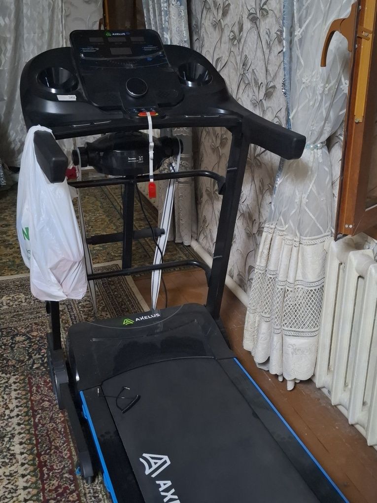 Yugurish yulagi yangidek turibdu