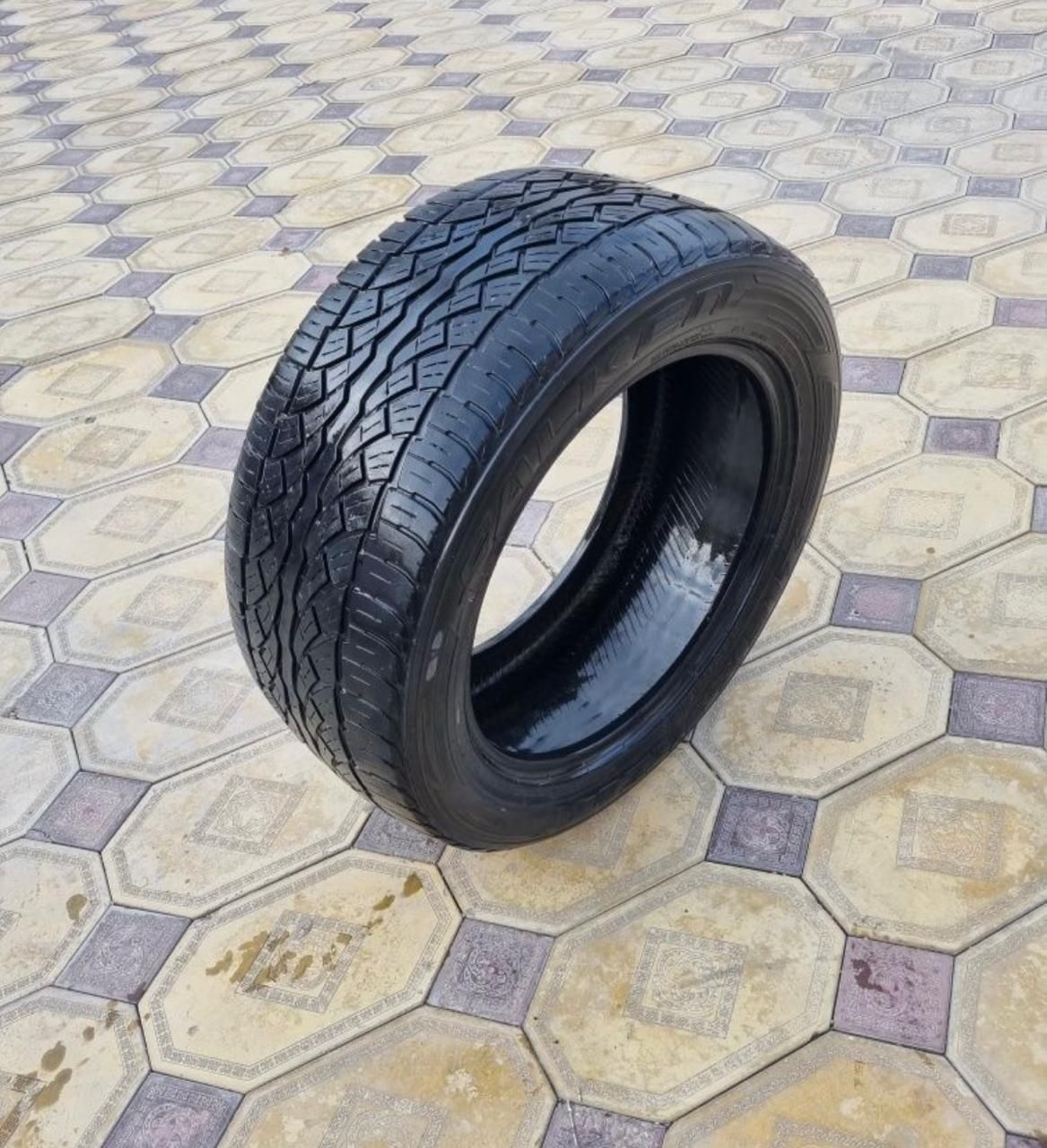 Шины 295/50 r20.