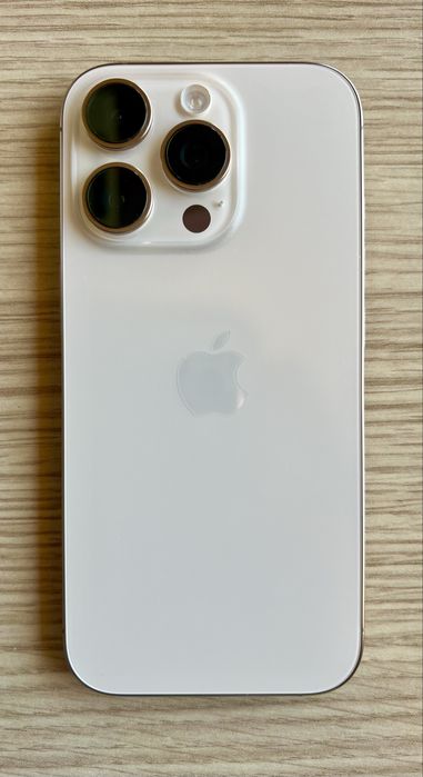 Iphone 16 Pro 128 GB Desert Titanium