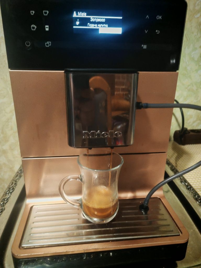 Miele CM5500      .