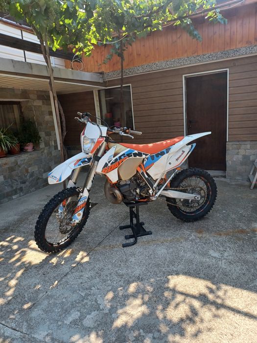Ktm exc 300 six days