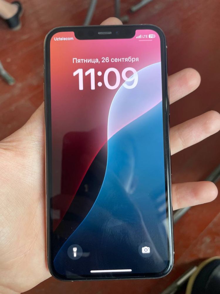 Iphone 11 pro.