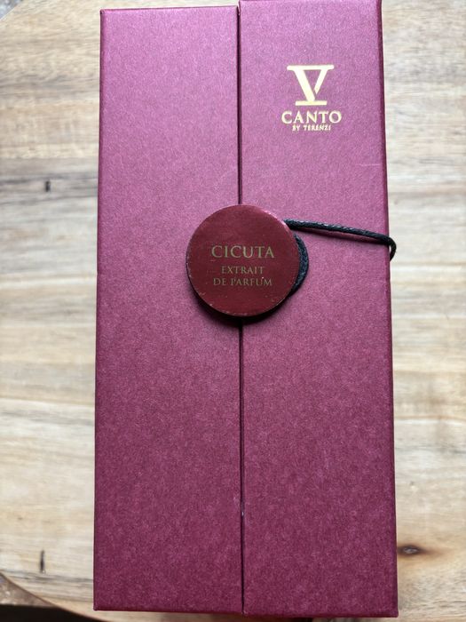 V Canto Cicuta Extract de Parfum 100ml