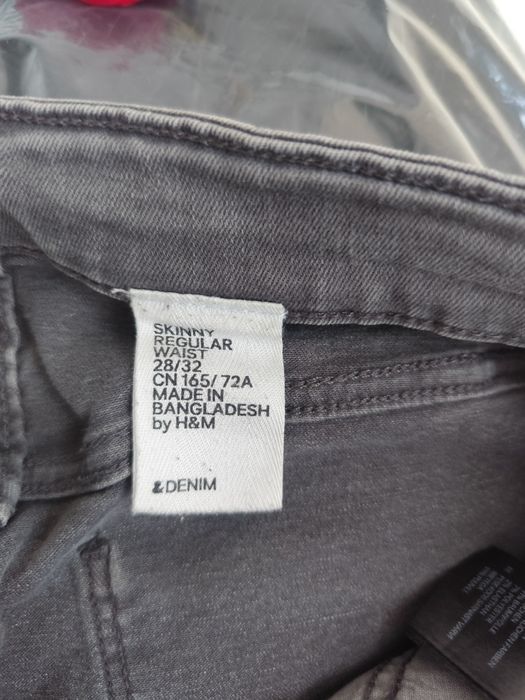 Blugi H&M gri  - 28/32 - talie 82 cm