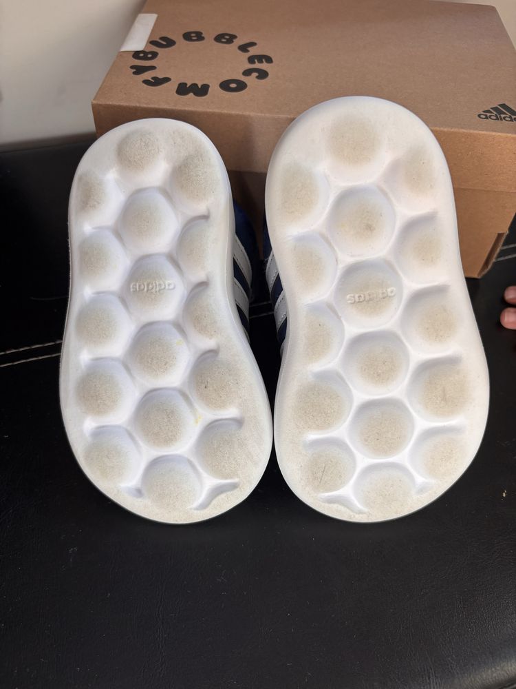 Кецове Adidas bubble 23н