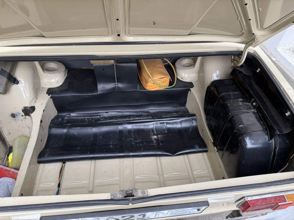 Vaz 21011 1,6 ideal