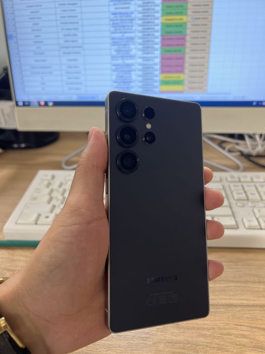 S25ultra 256gb новый 1 кун болды обмен на айфон