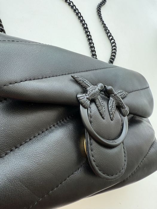 НОВА! Оригинална дамска чанта на Pinko, черен цвят, естествена кожа