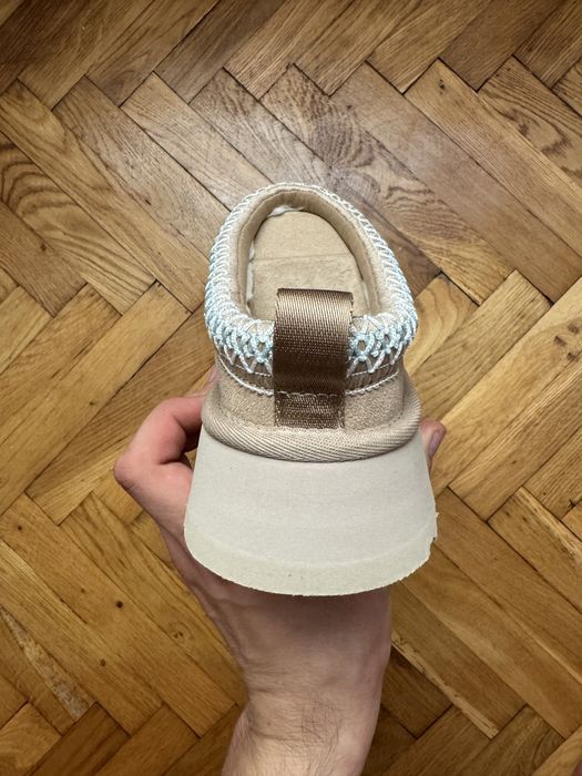 UGG Tazz Slippers Sand