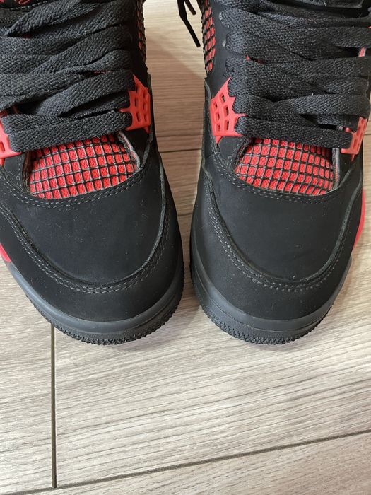 Jordan 4 Red Thunder