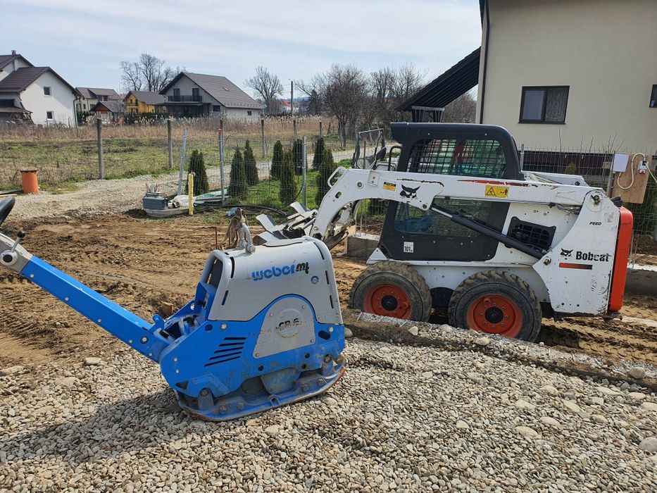 Închiriez utilaje cilindru compactor