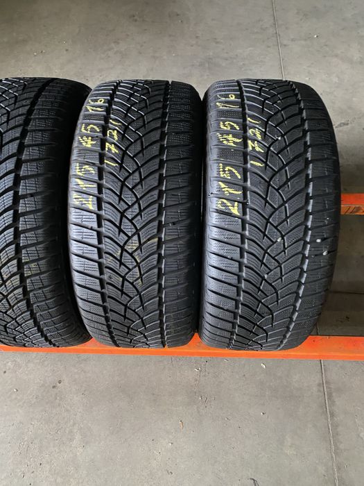 Anvelope iarna 215/45/16 Goodyear Ultra Grip Performance 215 45 16 R16