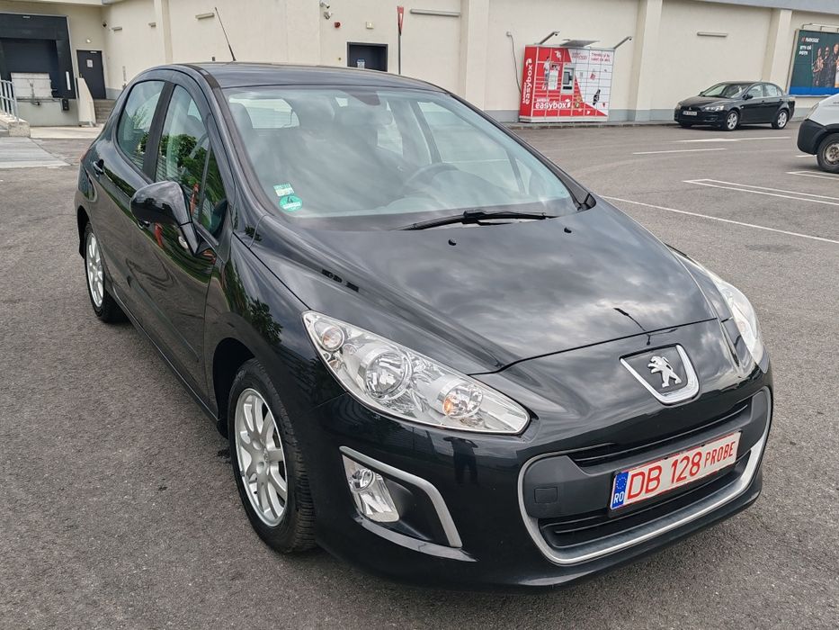 Vând PEUGEOT. 308.  1.4 benzina EURO 5