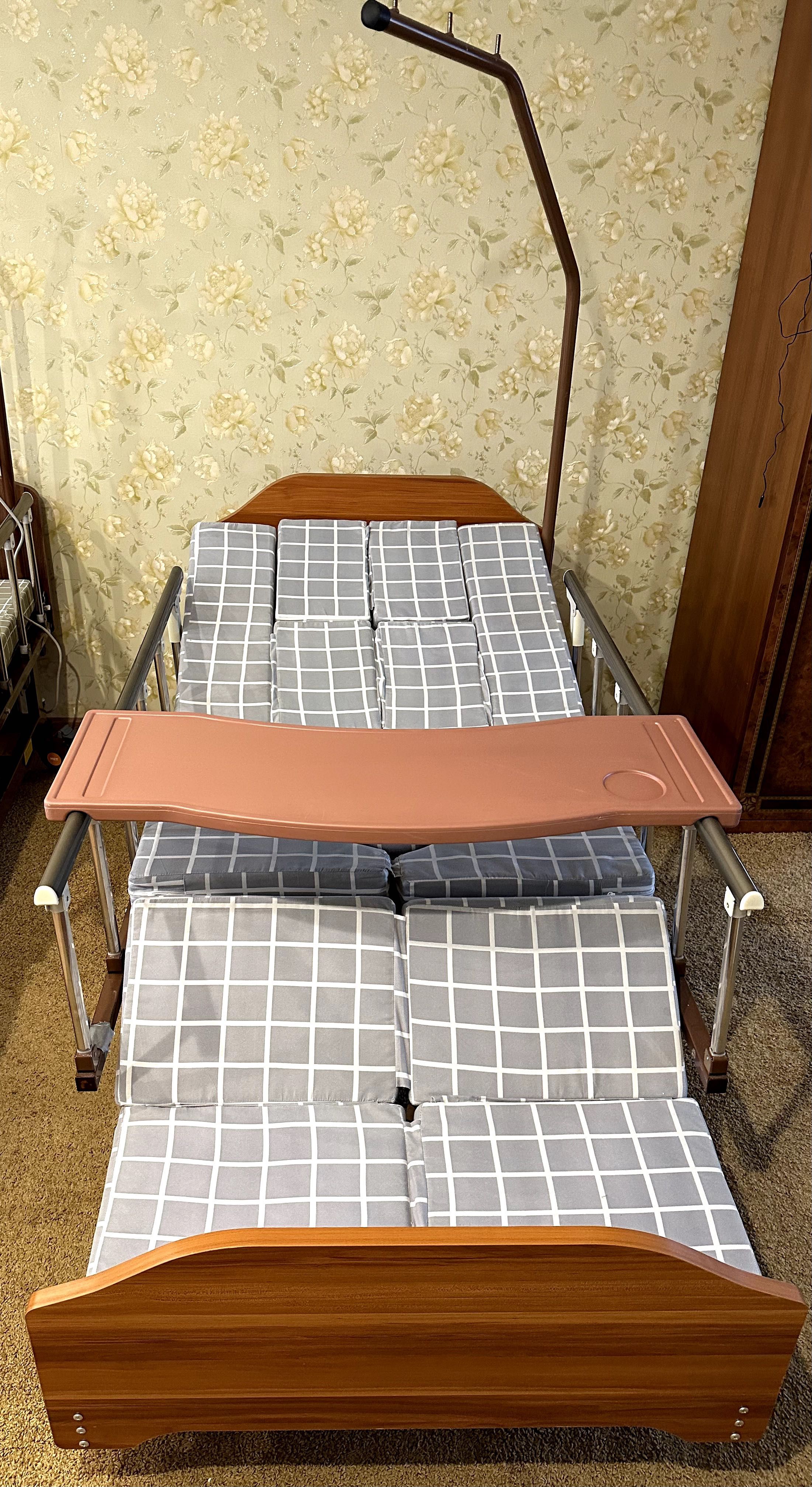Медицинская (Функциональная) Кровать для Ухода за Лежачими–MET