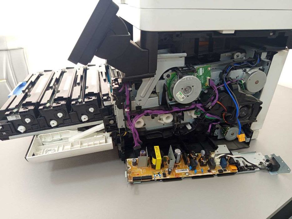 Ремонт компьютеров и принтеров. Есть выезд на дома и офисе