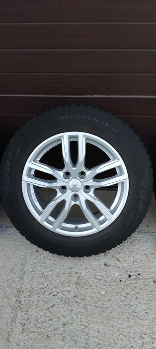 Jante aliaj originale 5x114,3 R17 Mitsubishi senzori anvelope iarna