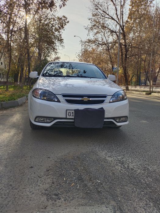 Jentra 2022 elegant plus 3 chi pozitsiya Avt benzin luk,abs,abegrof, b