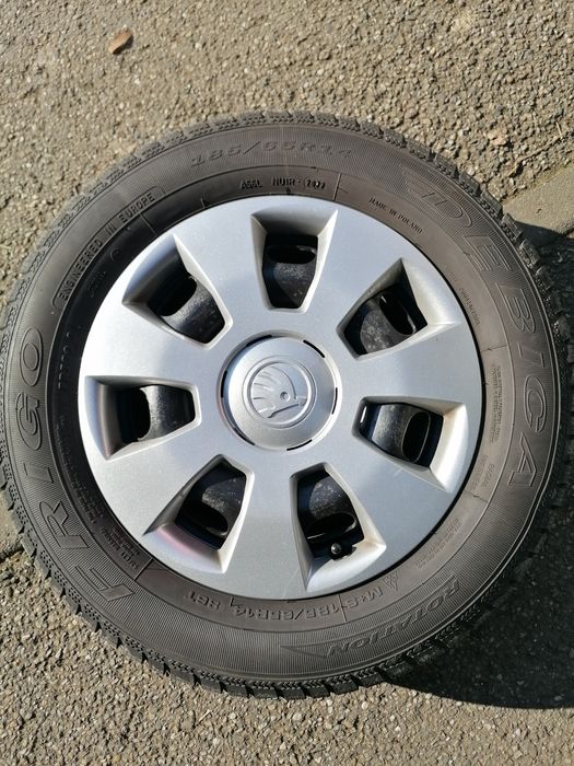 Vind 4 roti cu anvelope iarnaM+S 185/65/14  dot 2022