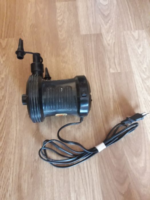 Помпа за надуваем дюшек