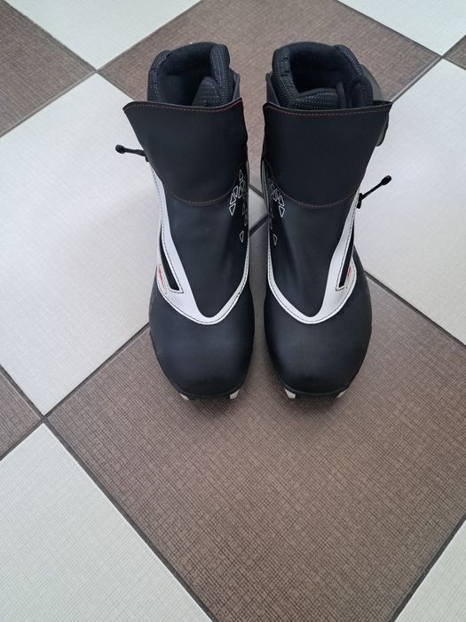 Clapari schi fond Salomon