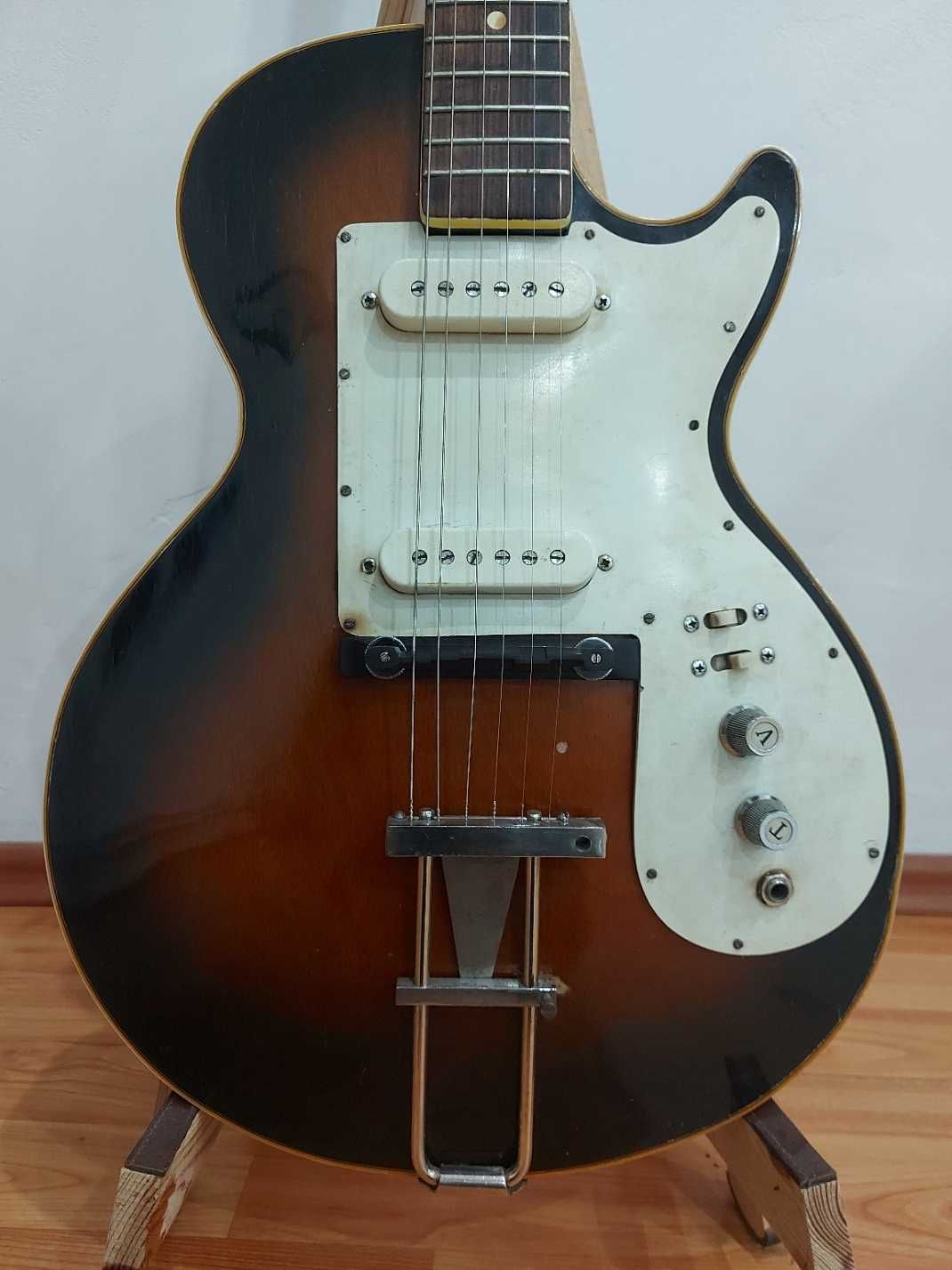 Vand Chitara Hora Reghin model Les Paul din 1970