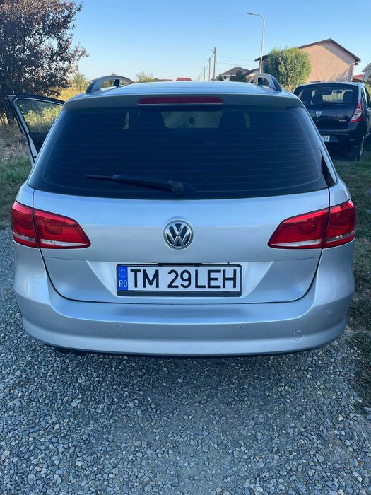 Volkswagen Passat B7 2012 2.0 TDI