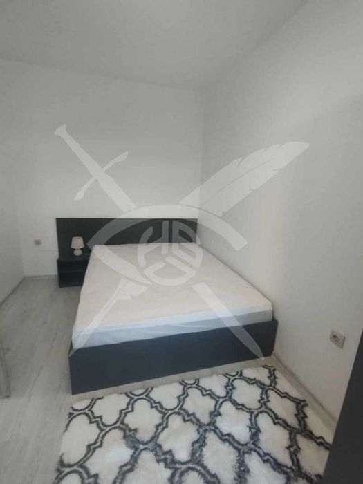 Дава се под наем Тристаен апартамент в Варна, Колхозен пазар - 80 кв.м за 600 € - Снимка #3