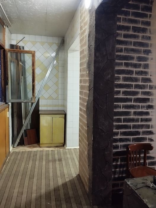 Продам  квартиру !
Янгихаетский р-н
Спутник 17
3-комнатная
4