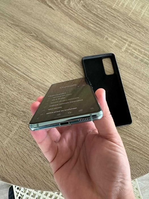 Samsung Galaxy S20 FE